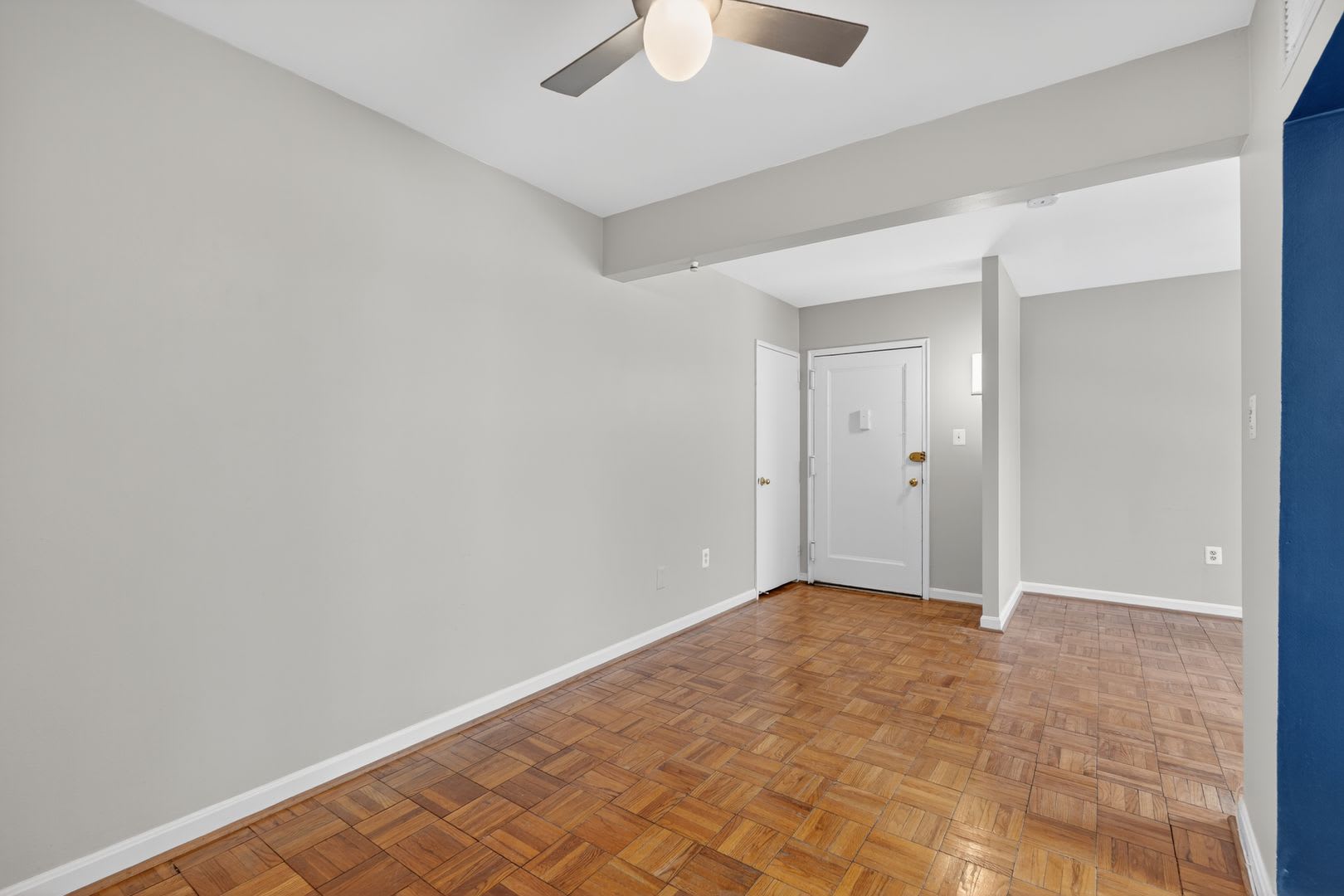 Professionally Managed, 2 Bedroom Corner Unit // Glover Park // Parking Included – photo 2