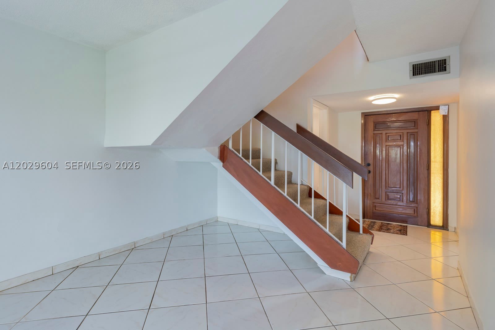 3804 SW 79th Ave – photo 3