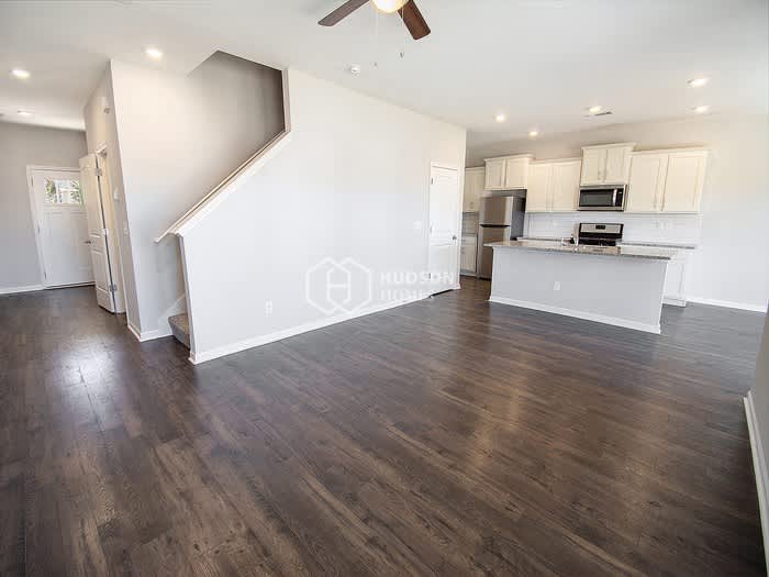 301 Chelsea Park Road – photo 5
