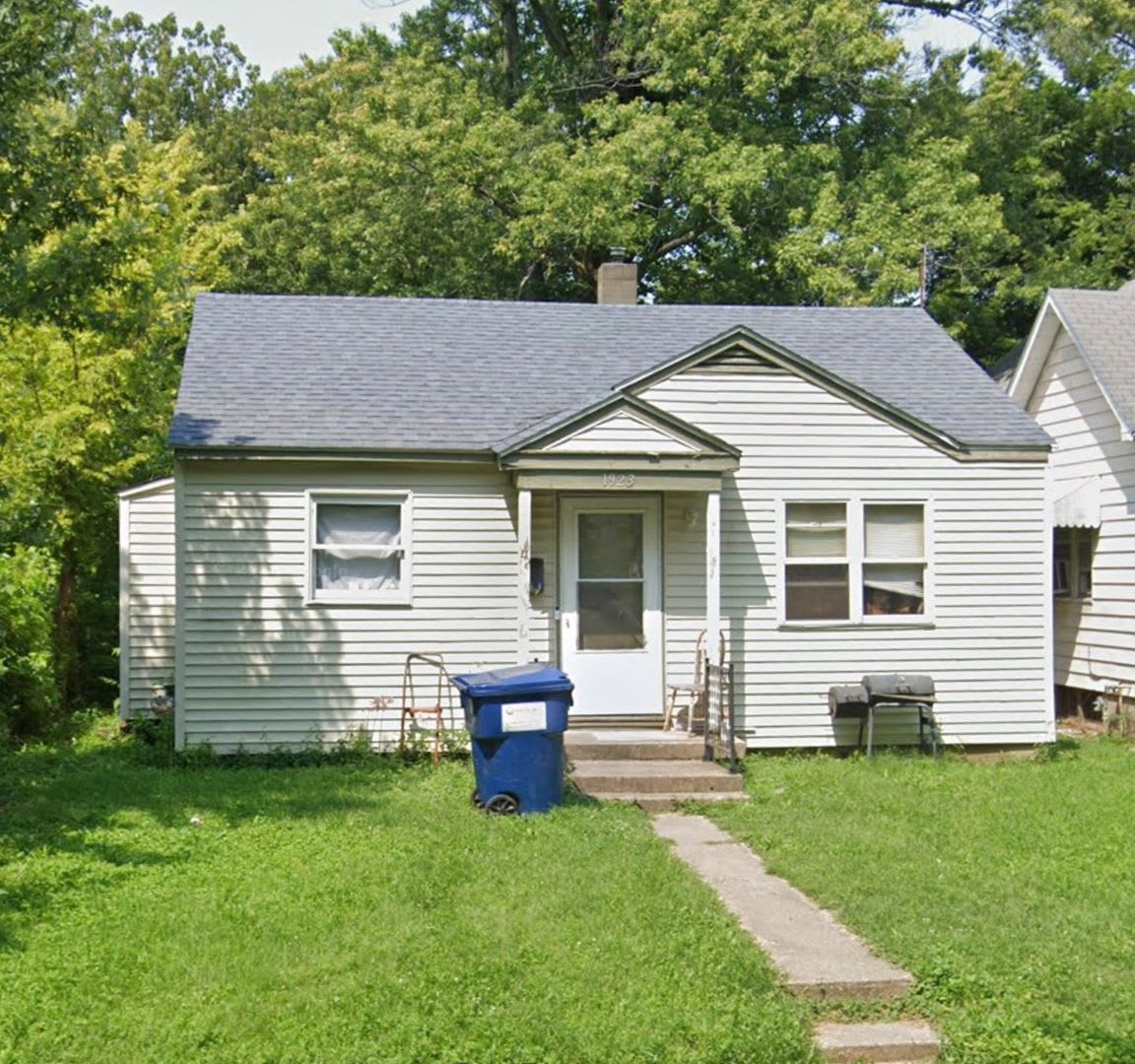 Owner financing / Handyman Special / Investment Opportunity – photo 1