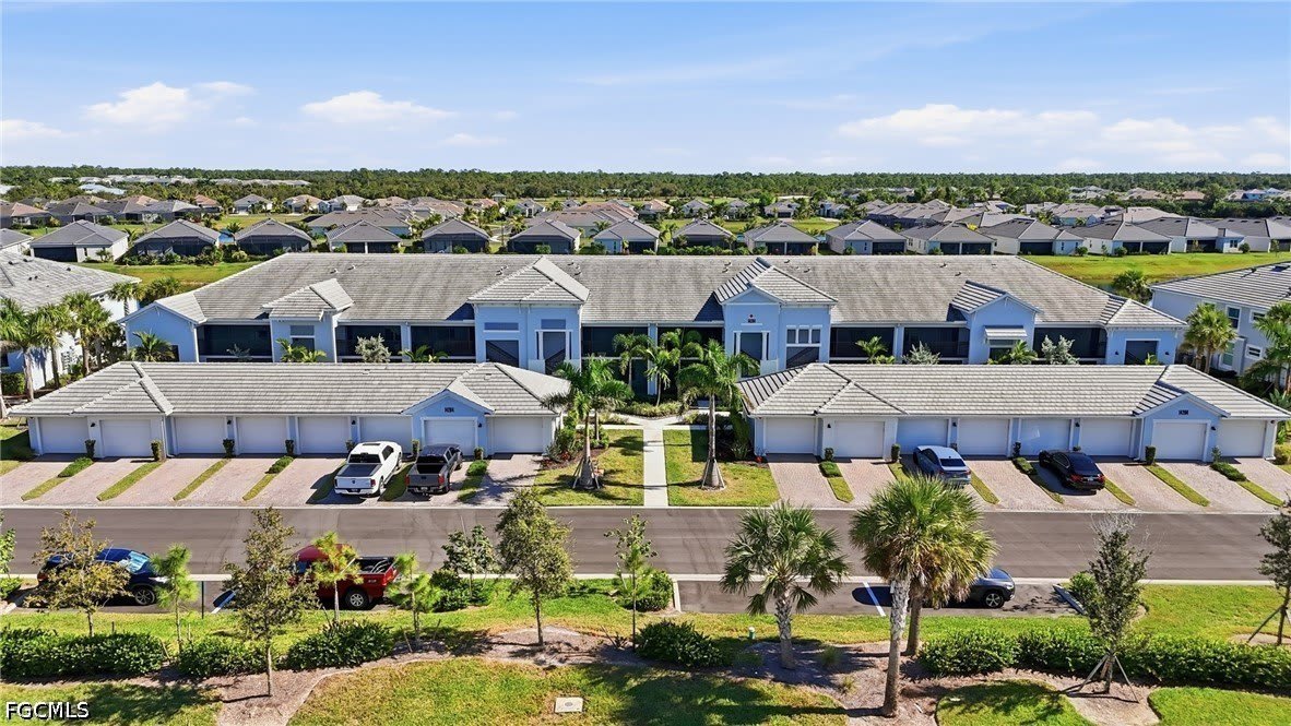 14204 Heritage Landing Boulevard – photo 2