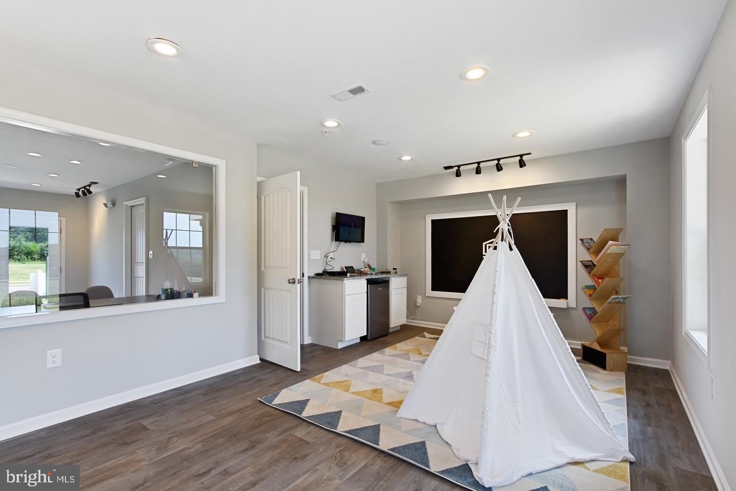 12429 Jackson Avenue – photo 3