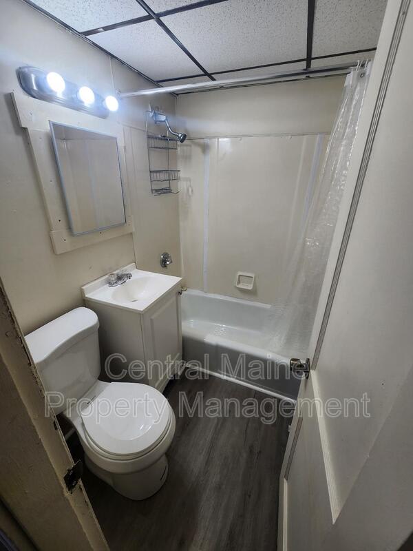 127 Oak Street – photo 4