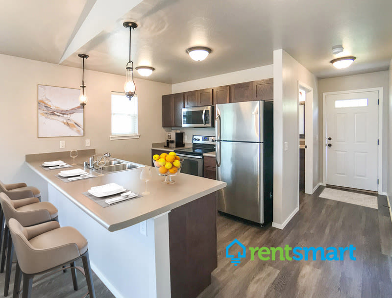 4947 Potter Park Loop 201 – photo 4