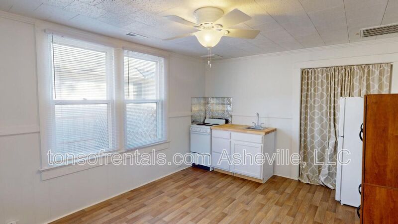 326 Spring St. – photo 4