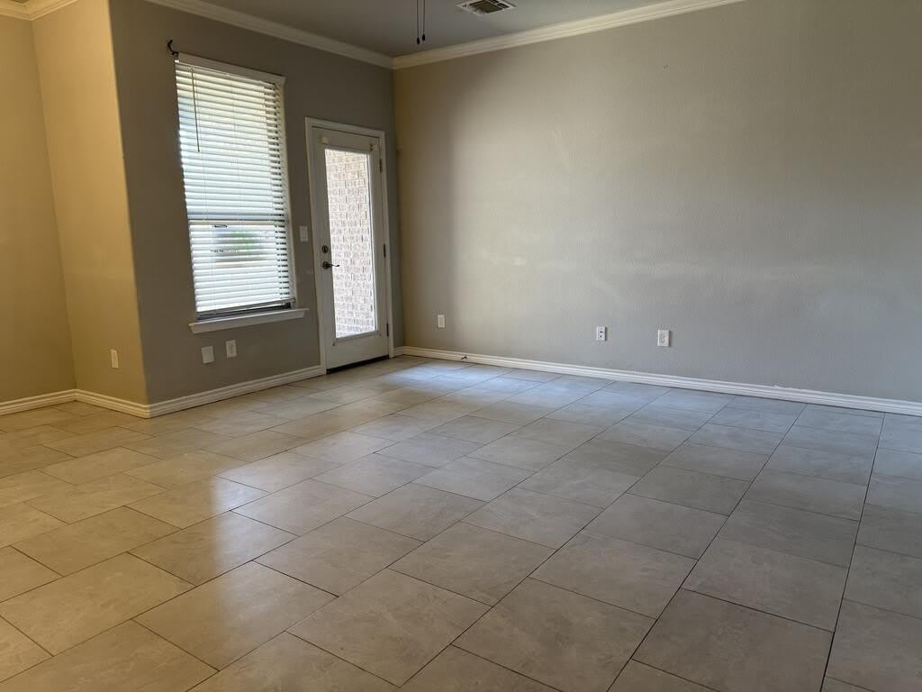 5301 Hagen Ct – photo 3
