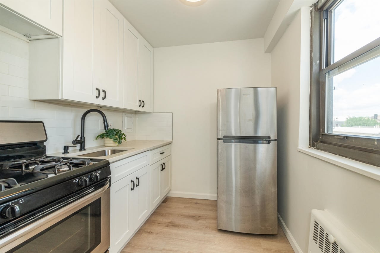 8 60th St # XBDH89H – photo 2