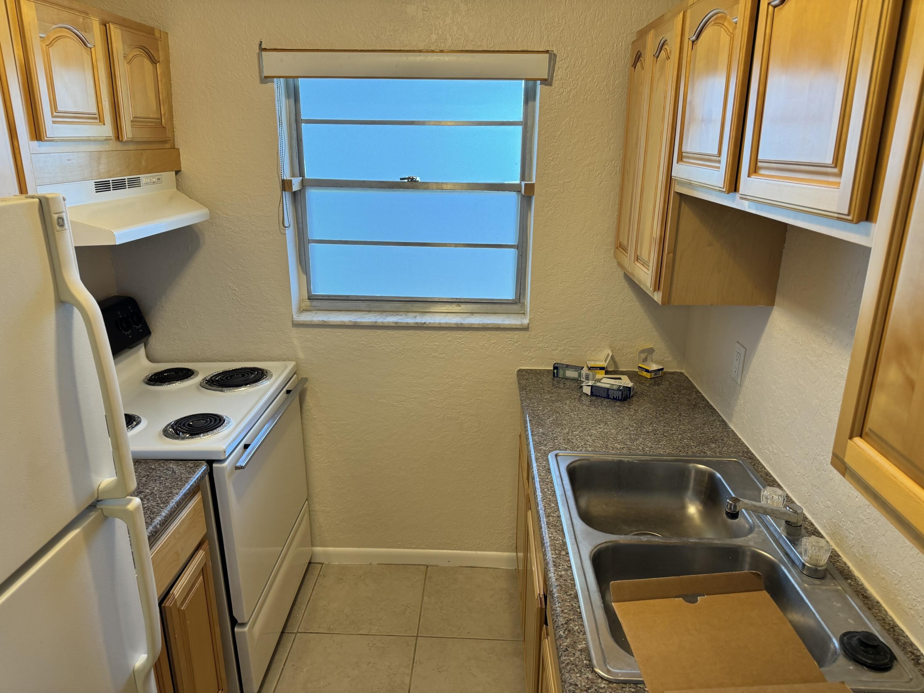 220 CROTON Avenue – photo 4