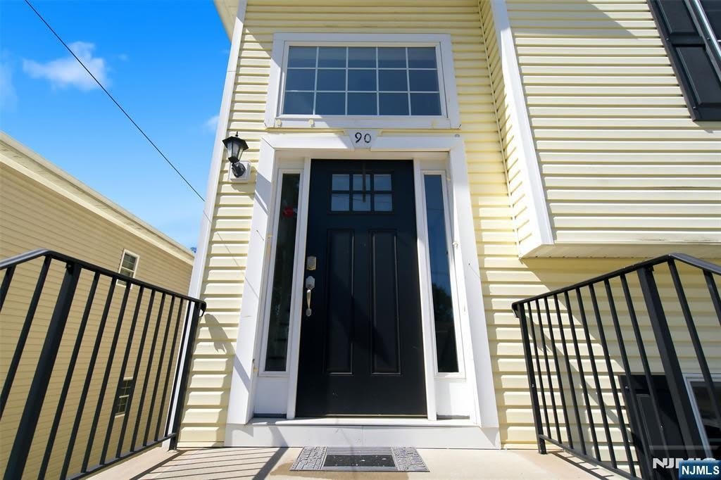 90 Terrace Avenue – photo 2