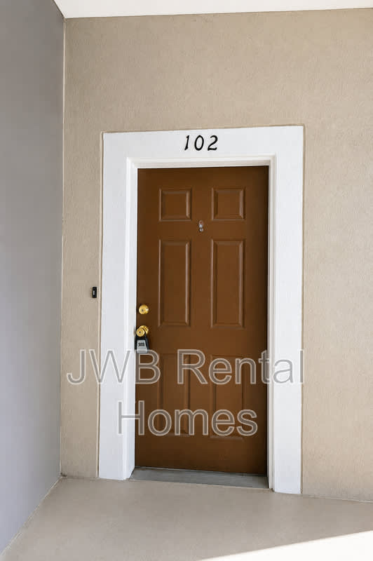 1423 Manotak Point Dr #102 – photo 2