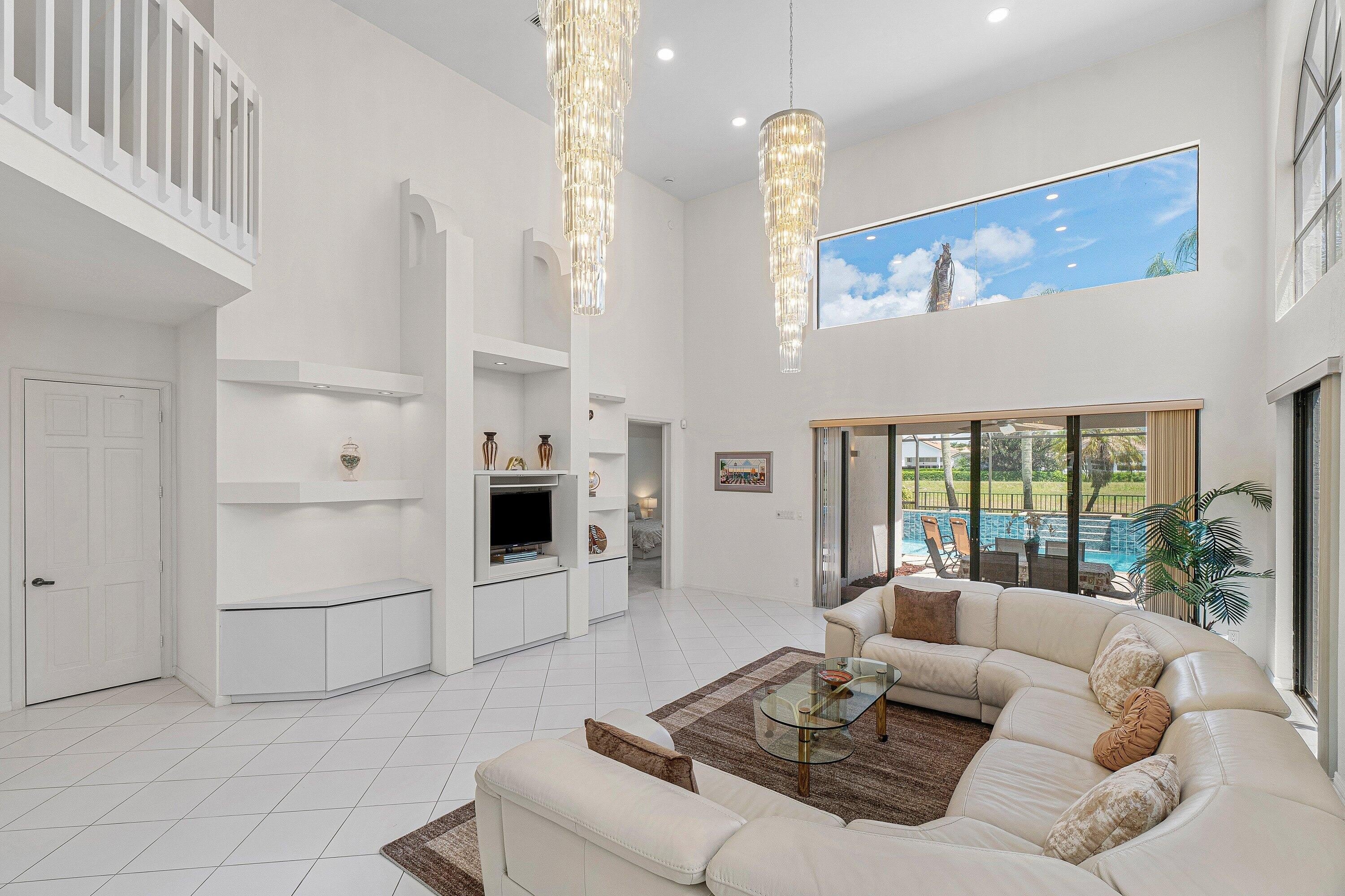 17099 Ryton Lane – photo 3