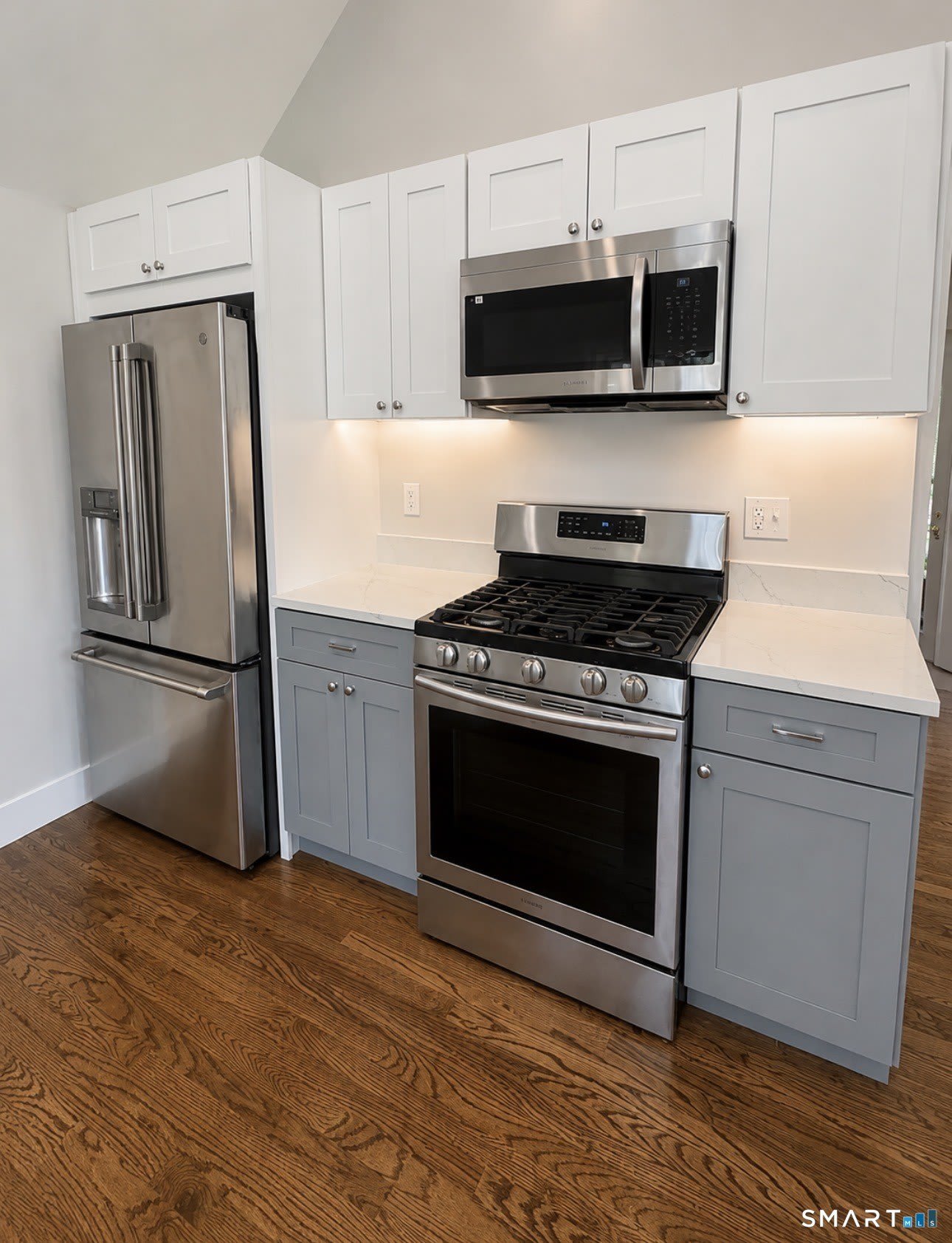 276 Harbor Street – photo 4