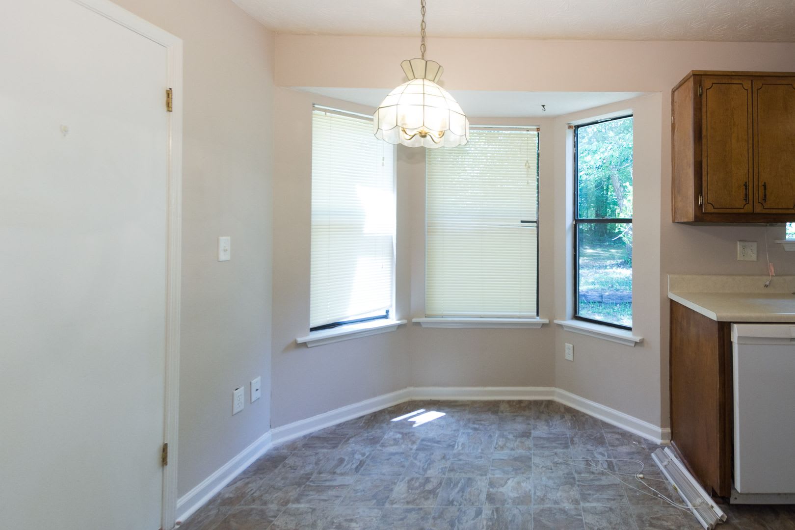 Coming Soon 3 Bedroom 2 Bathroom Ranch – photo 4
