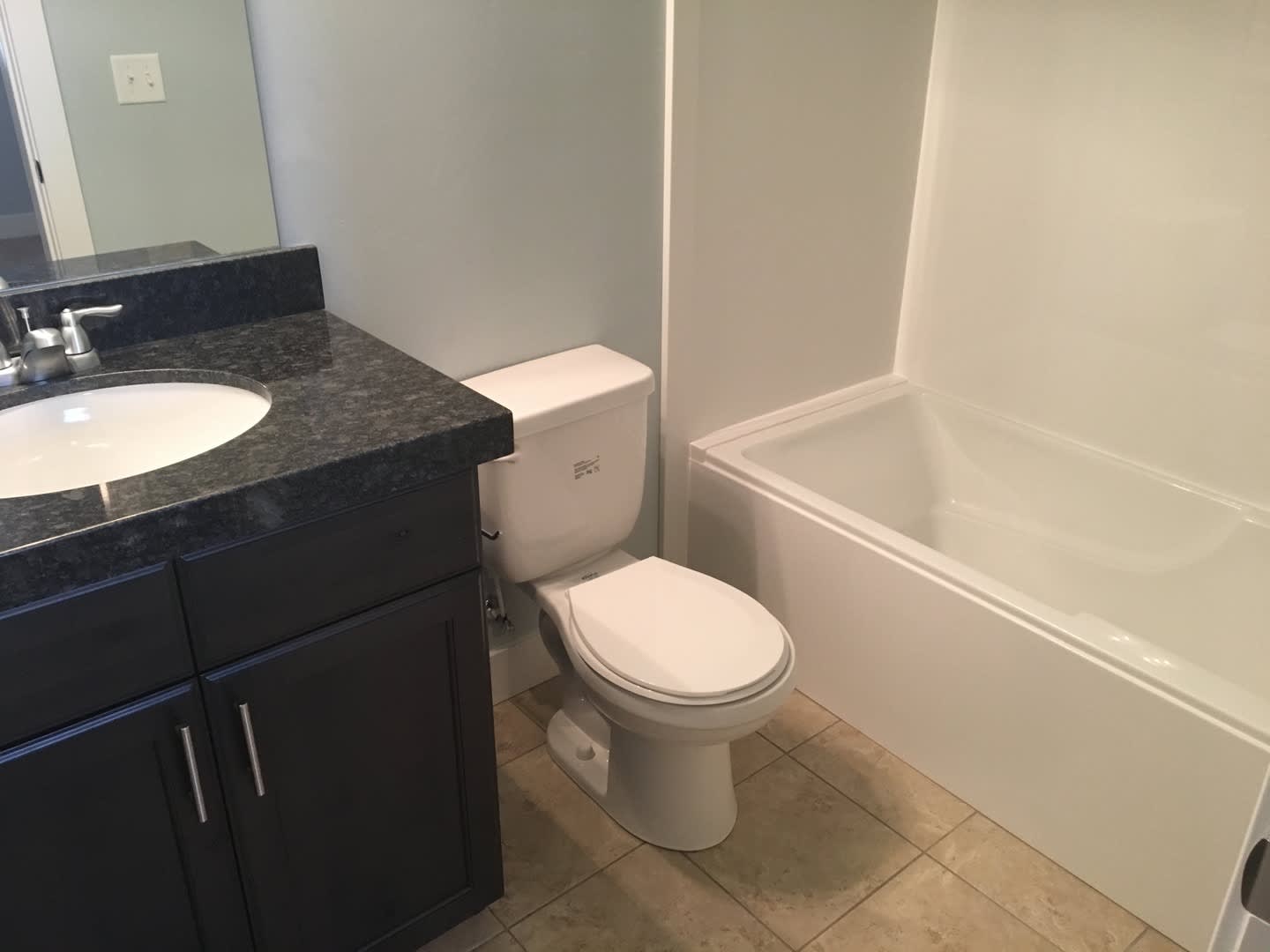 Brand New 3 Bed 2 Bath Condo! – photo 4