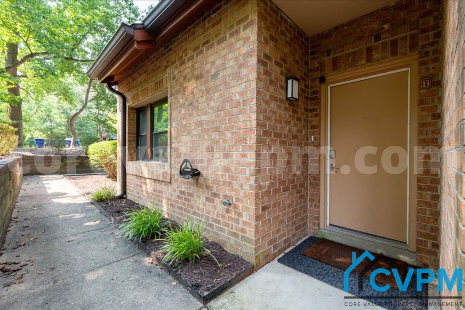 7623 Weather Worn Way, Unit B – photo 4