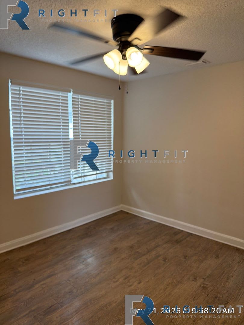Renovated Home in Jacksonville – photo 4