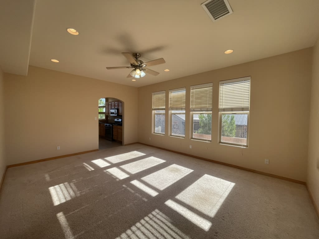 6809 Chapingo Road Northeast – photo 5