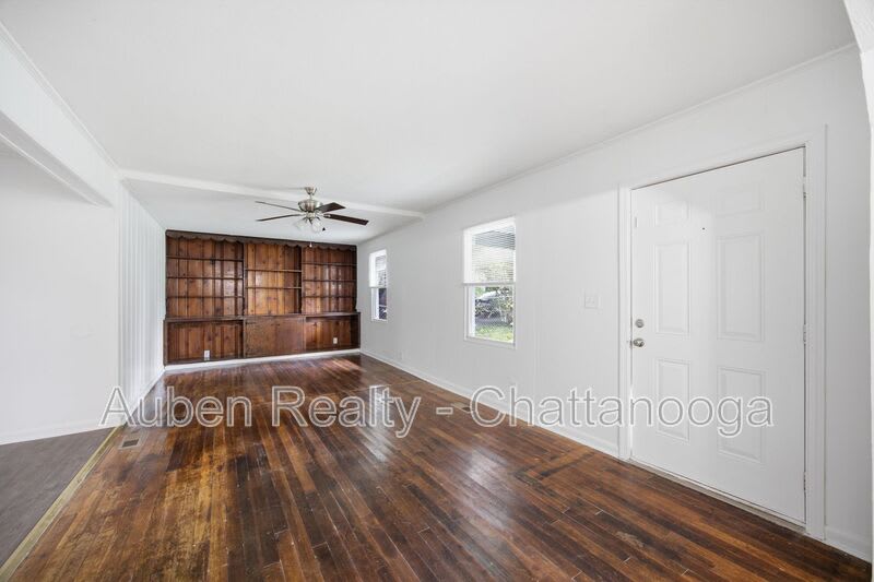 3826 Kingwood Circle – photo 4