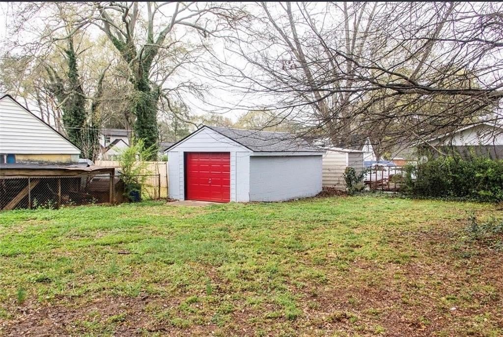 2418 Crestview Avenue – photo 4