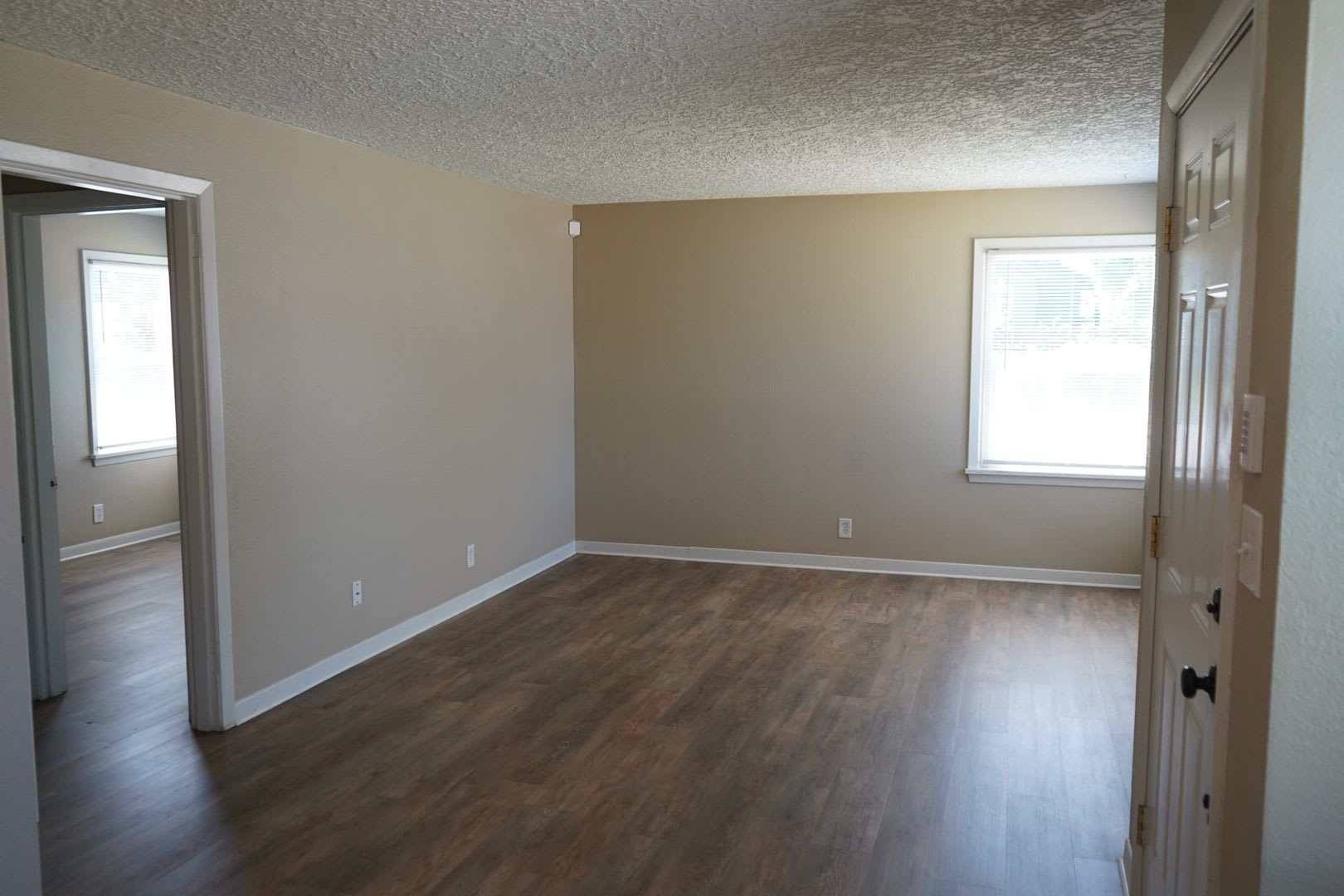 Charming Rose Village Home on Corner Lot for Lease – photo 2