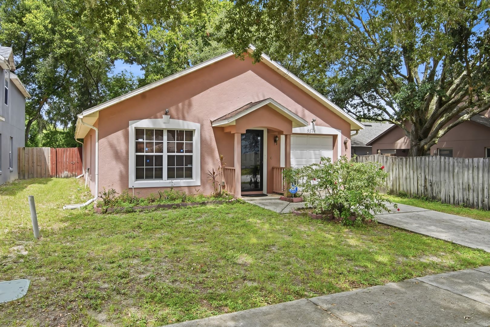 Freshly Updated 3-Bedroom Home with Enclosed Yard – photo 3