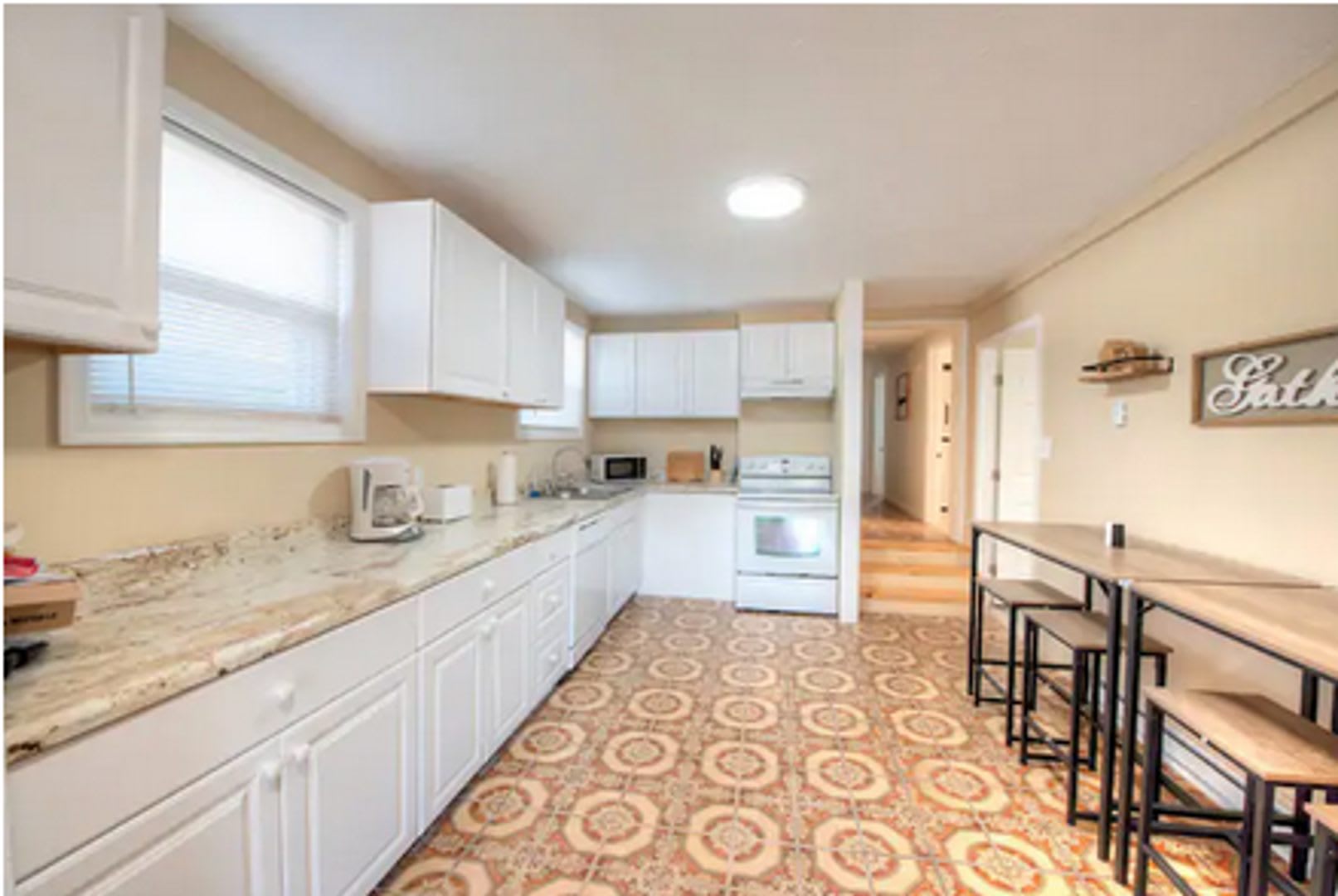 3 Bedroom 2 Bath Condo – photo 5
