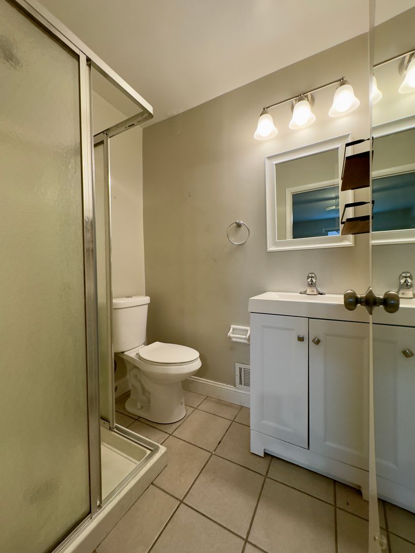 Charming 3 Bedroom 2 Bathroom Apartment In Cockeysville Md – photo 4