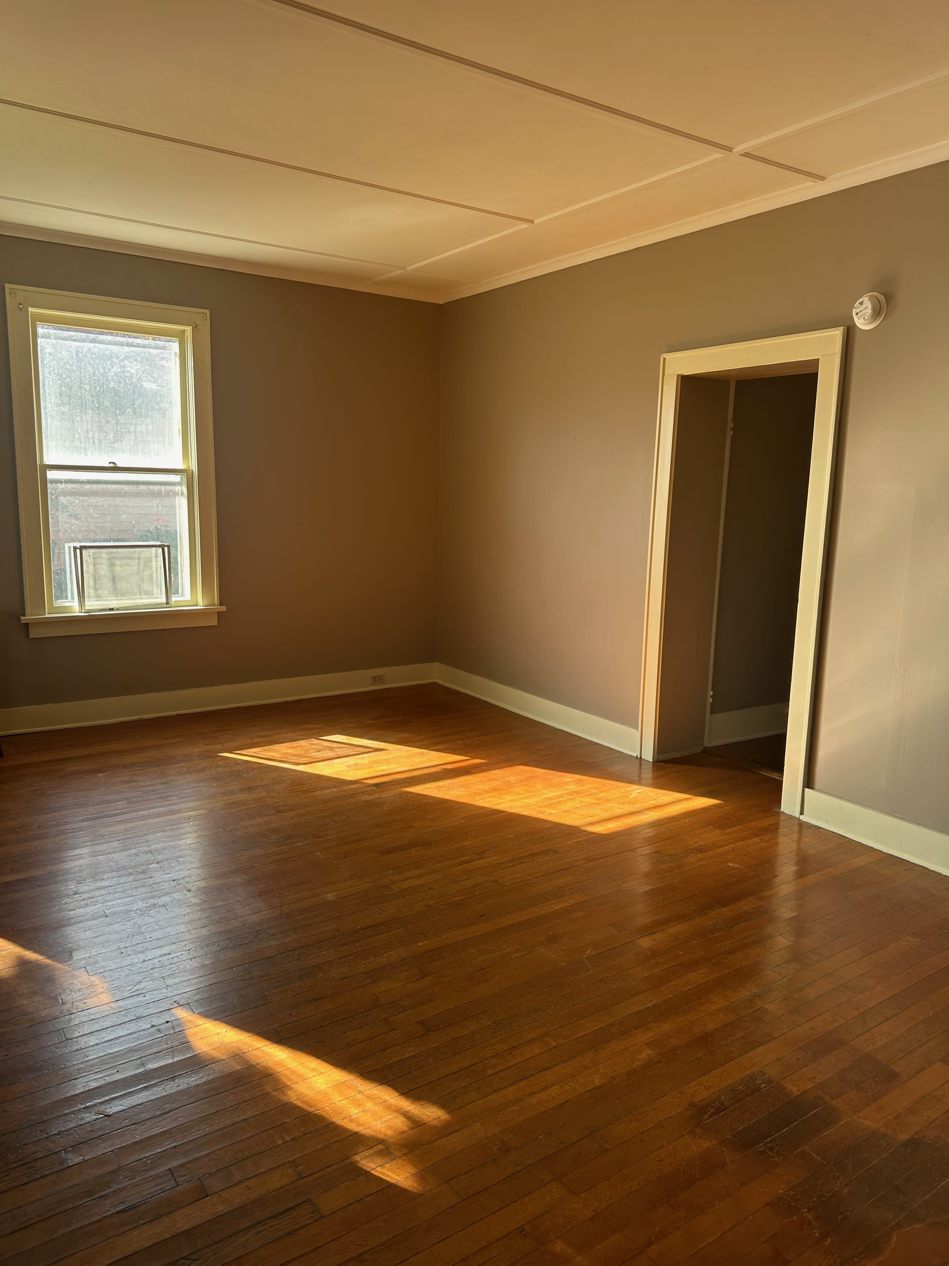 25 W Mohawk St – photo 1