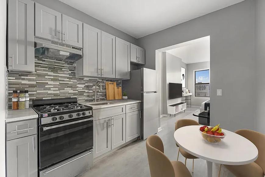 901 Dekalb Avenue – photo 2