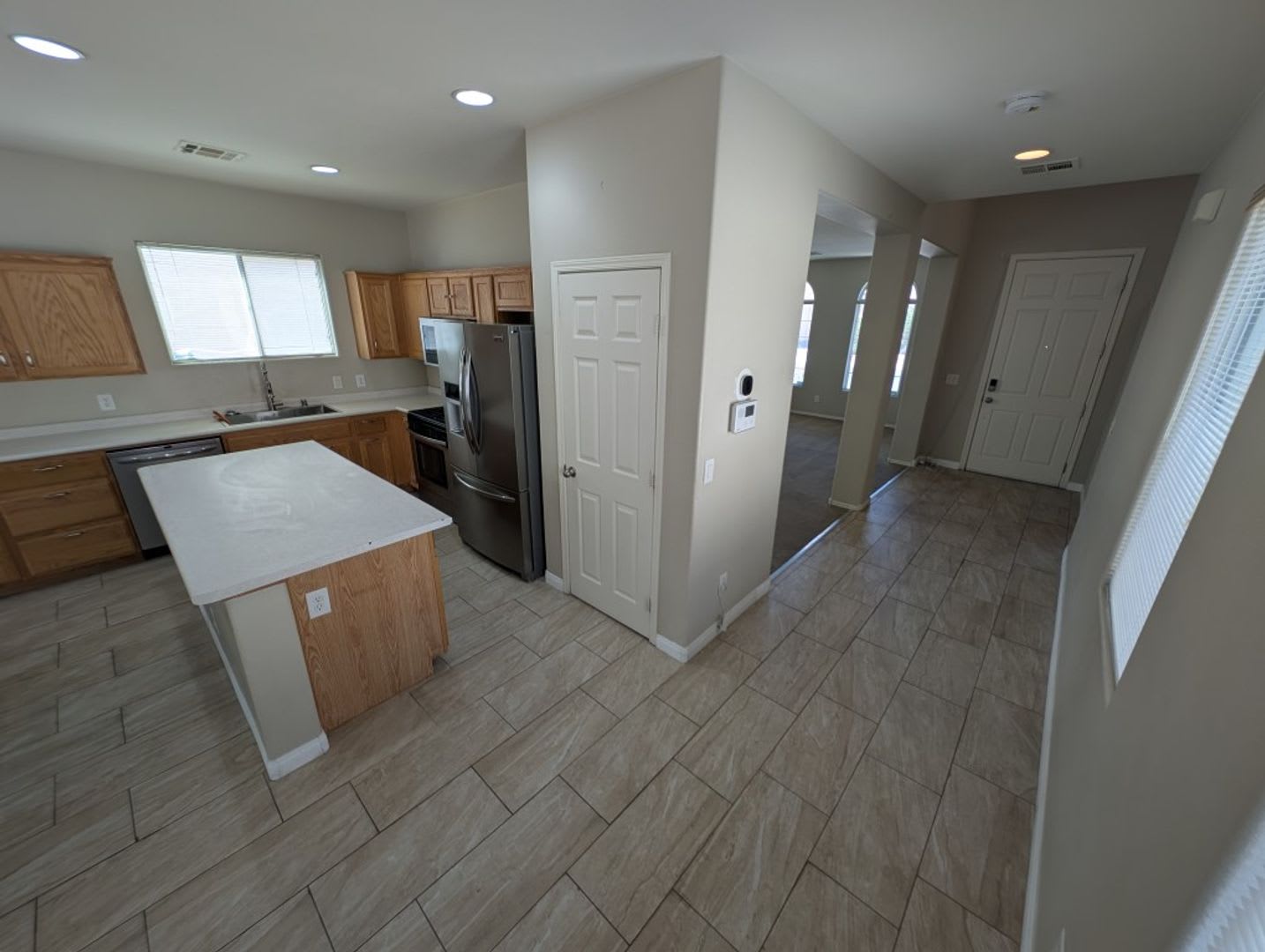 4445 LAGUNA GARDEN AVE – photo 5