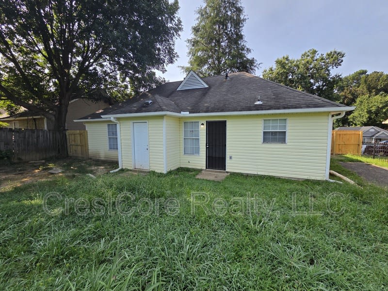 2518 Derbyshire Ave – photo 5