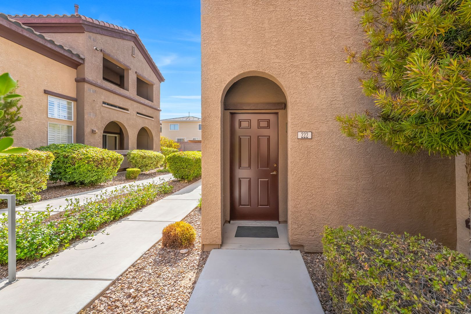 Spacious 3-Bedroom Condo in Gated Southwest Las Vegas Community! – photo 1