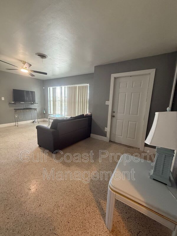 27257 San Marino Dr – photo 5