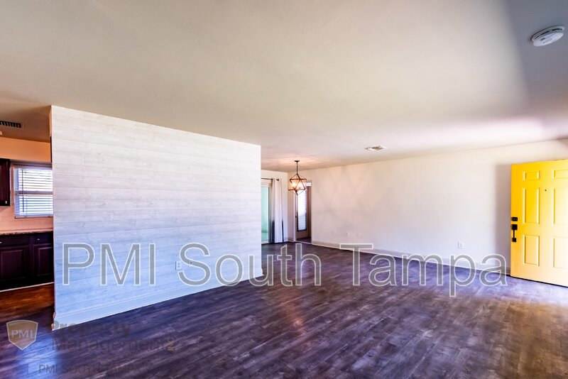 12174 83Rd Avenue North – photo 4