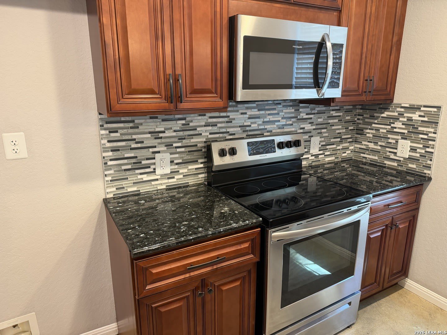 591 Burr Oak Ln – photo 3