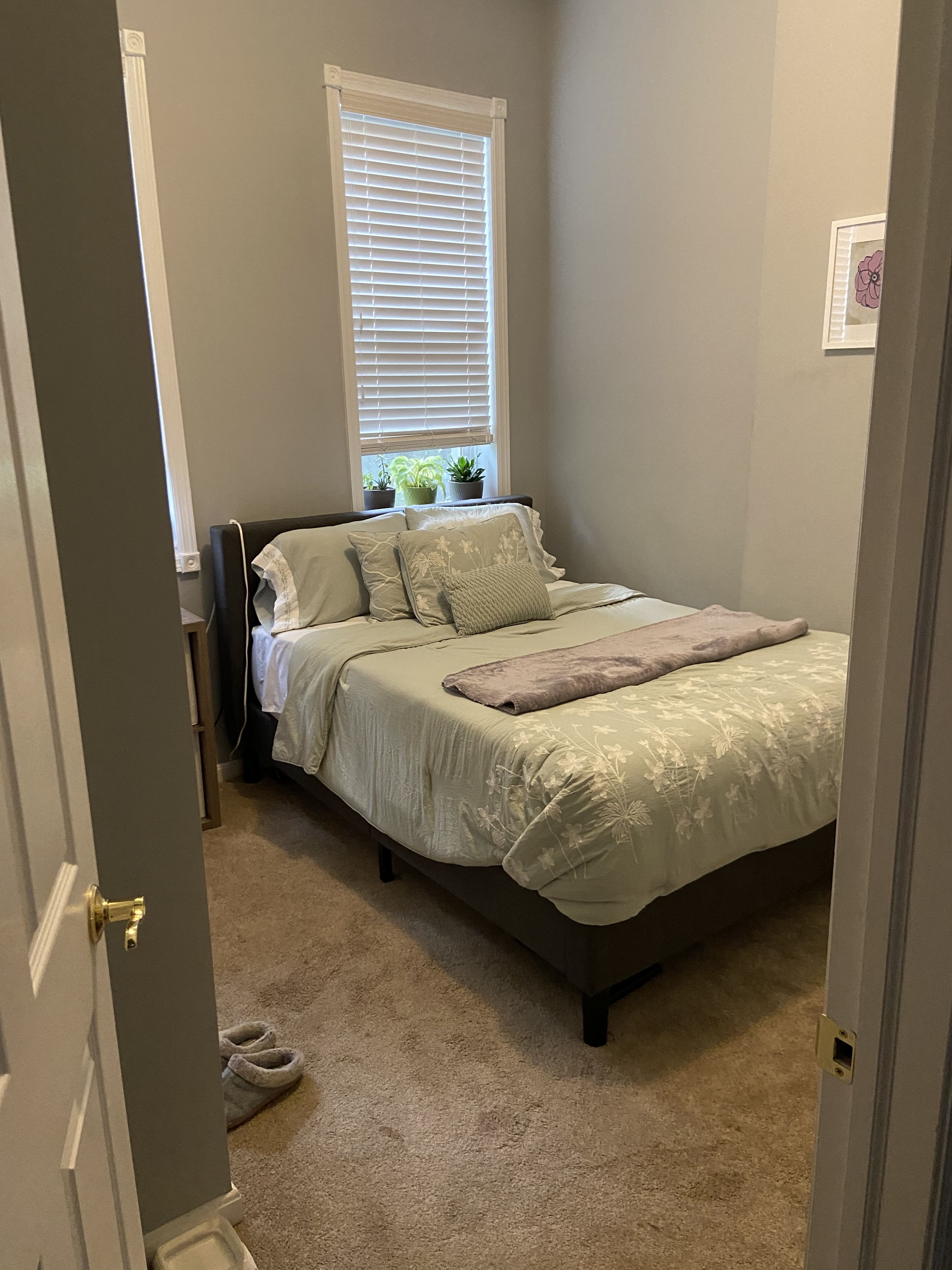 2126 Fulton Av – photo 4
