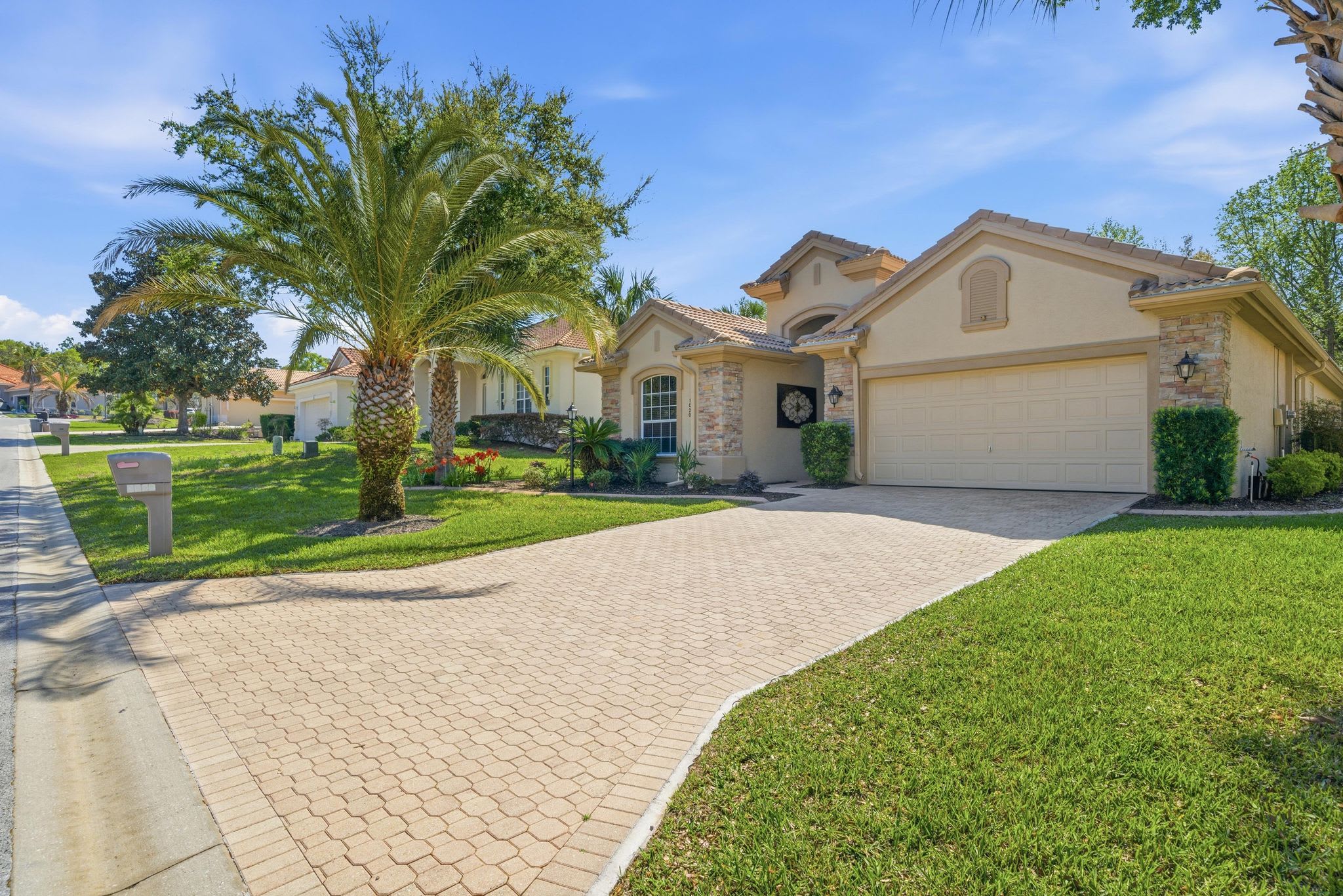 1020 West Rollingwood Court – photo 3