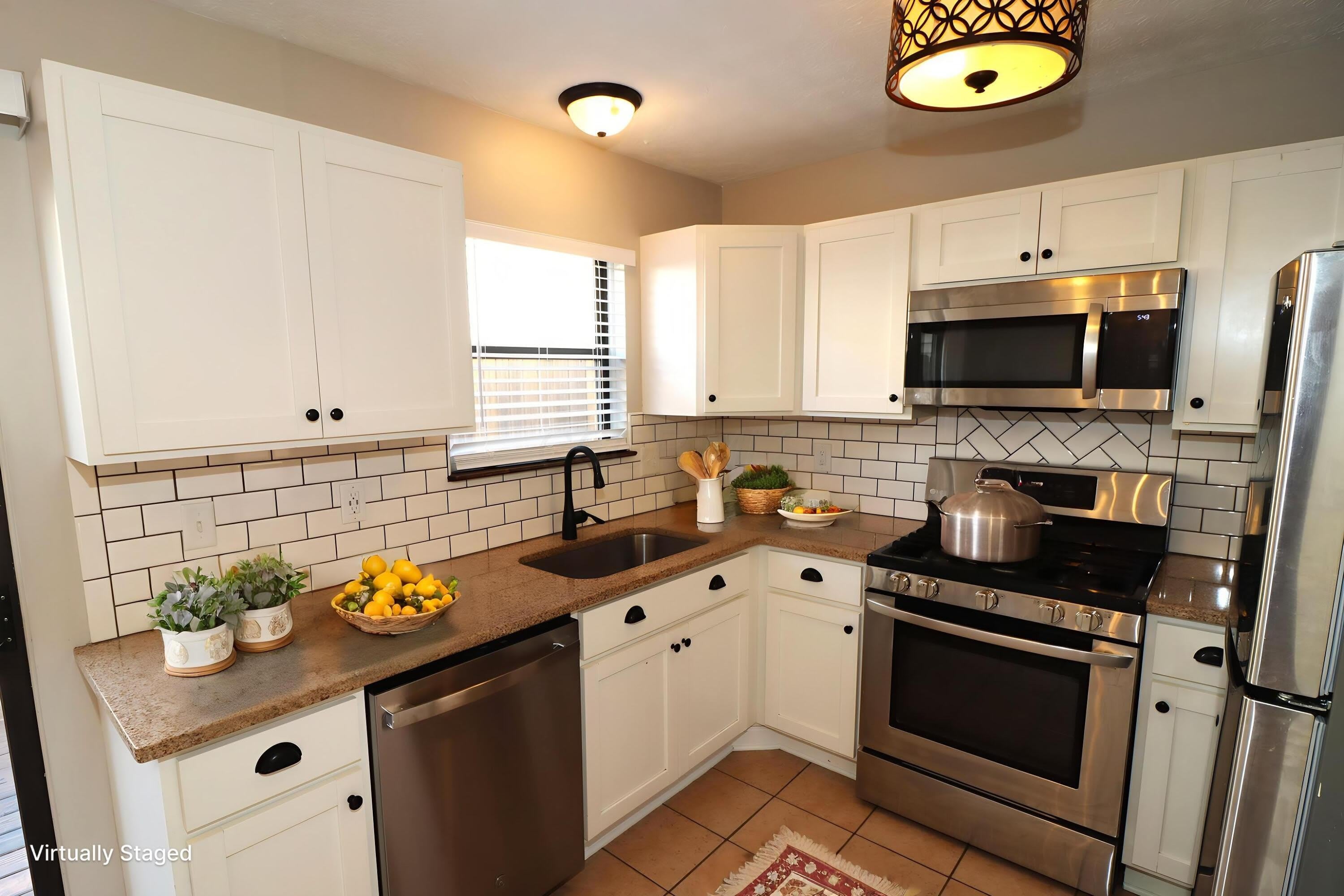 8176 Rochester Way – photo 3