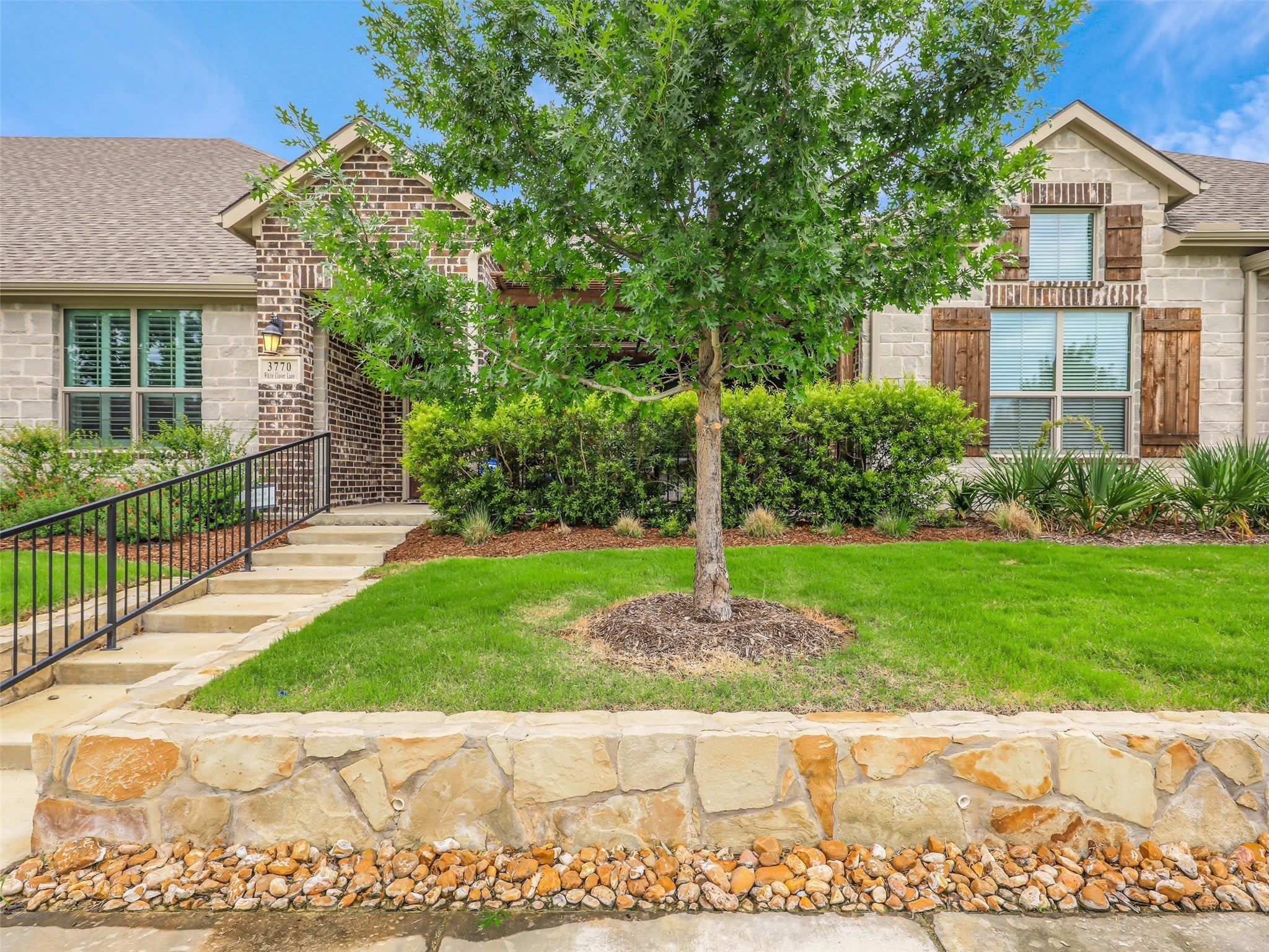 3770 White Clover Lane – photo 2