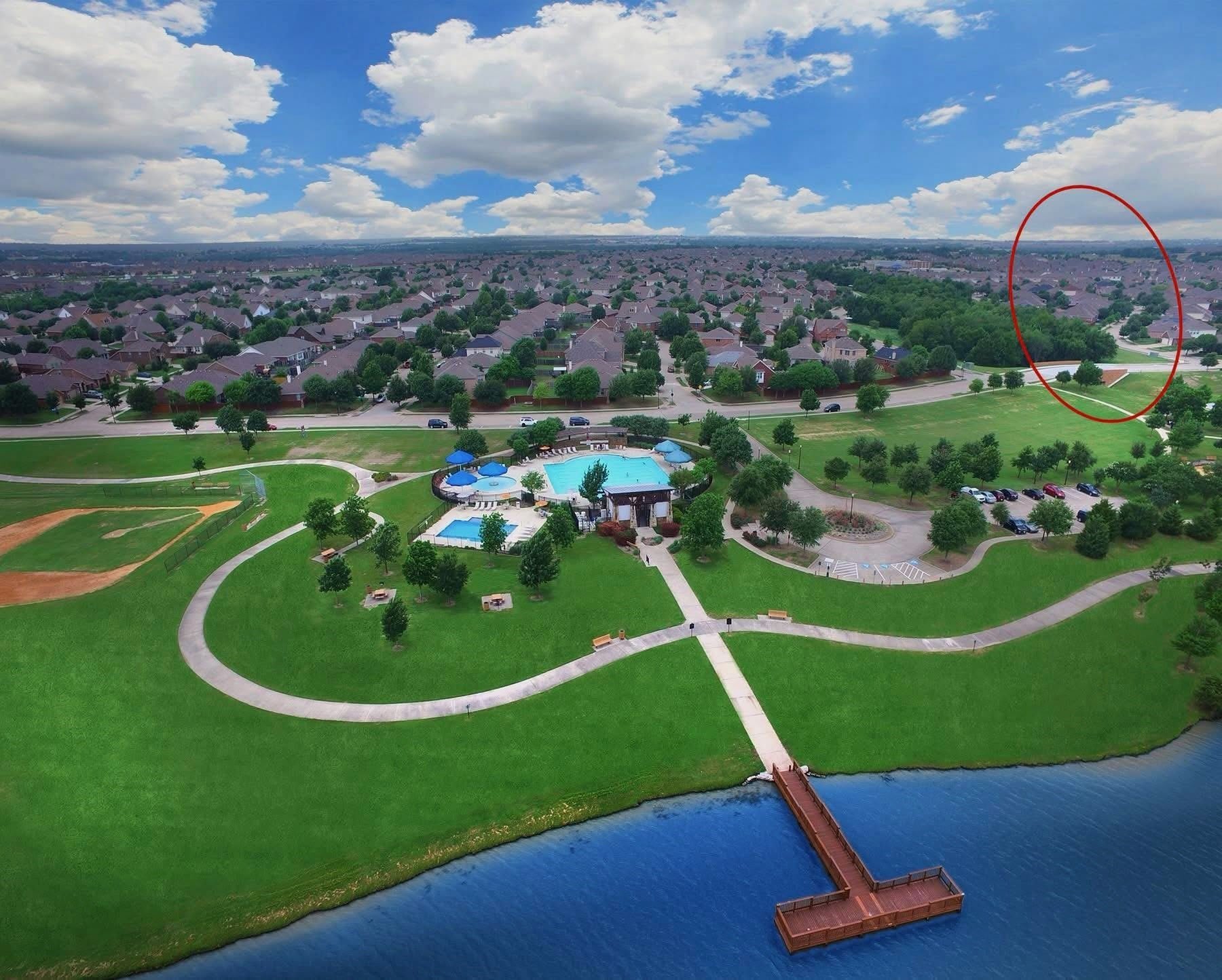 2003 Empire Court – photo 2