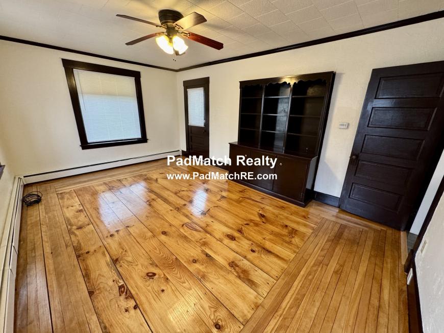 219 Charlton St. – photo 2