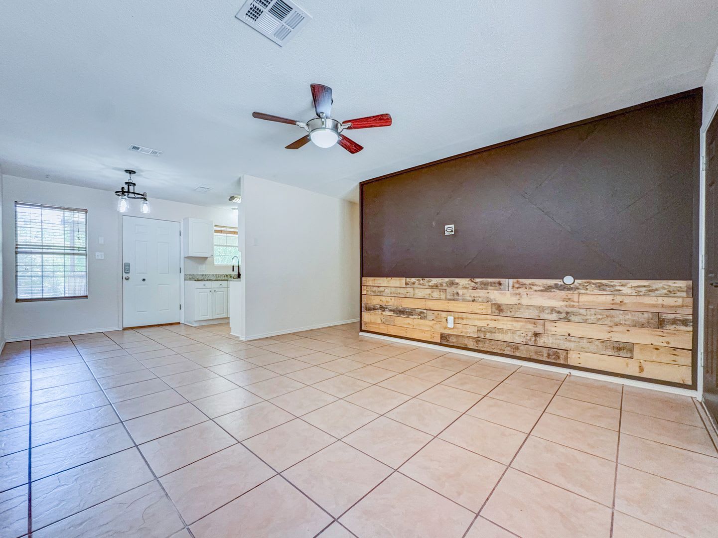 A Great Place to Live! – photo 2