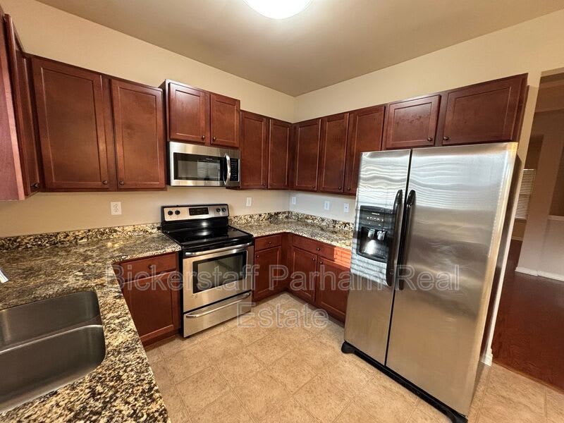 1322 Ingersoll Drive – photo 2
