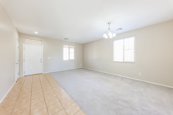 26947 North 176th Drive – photo 5