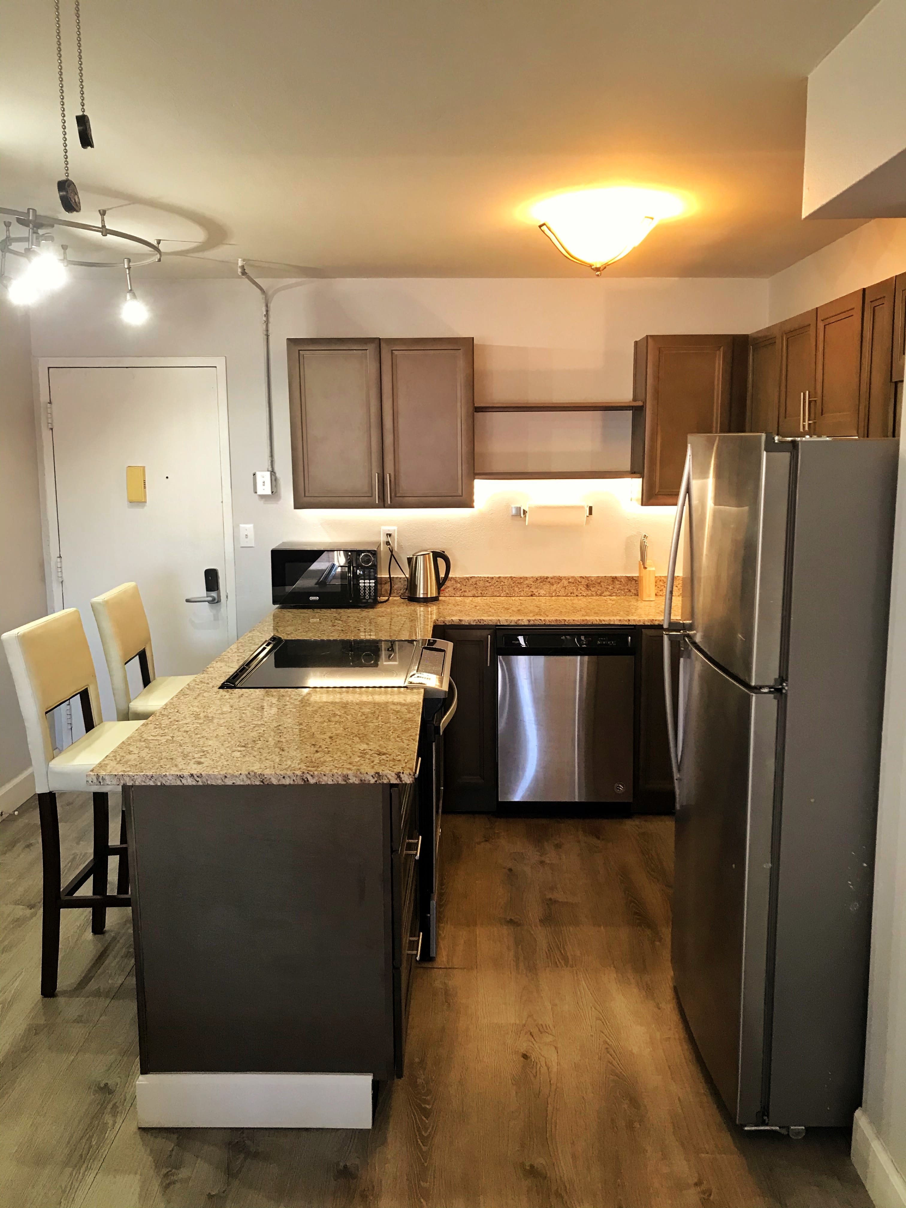 1121 Albion Street – photo 1