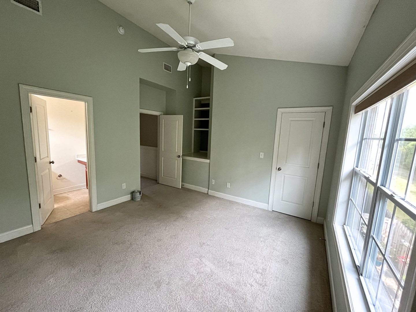 Exton Park Loop Townhome – photo 5
