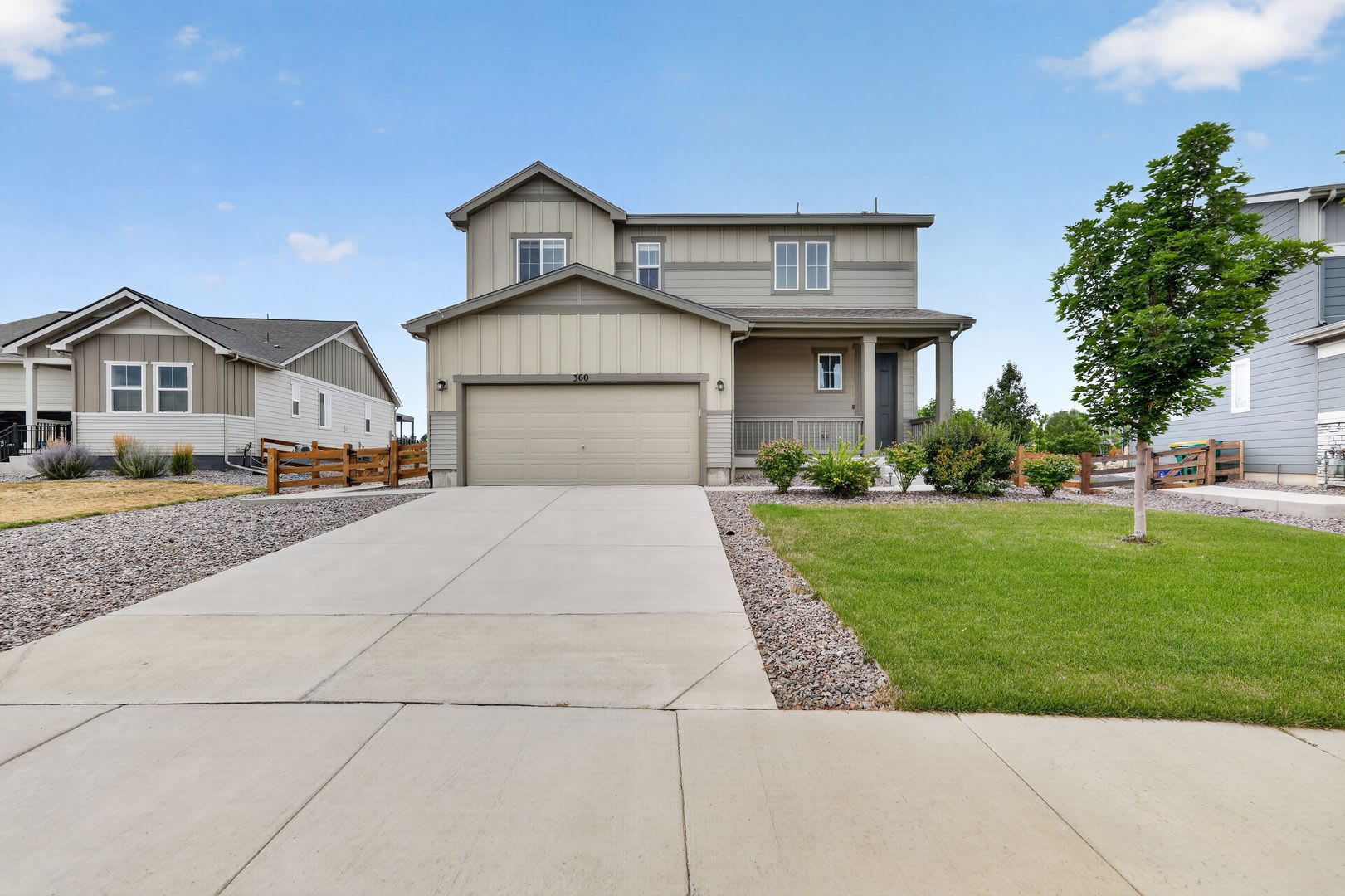 Newer 3BD/3BA Home w/ Quartz Island, Fenced Yard & High Ceilings – photo 1