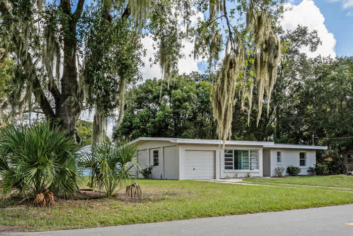 1702 East Carol Drive – photo 2