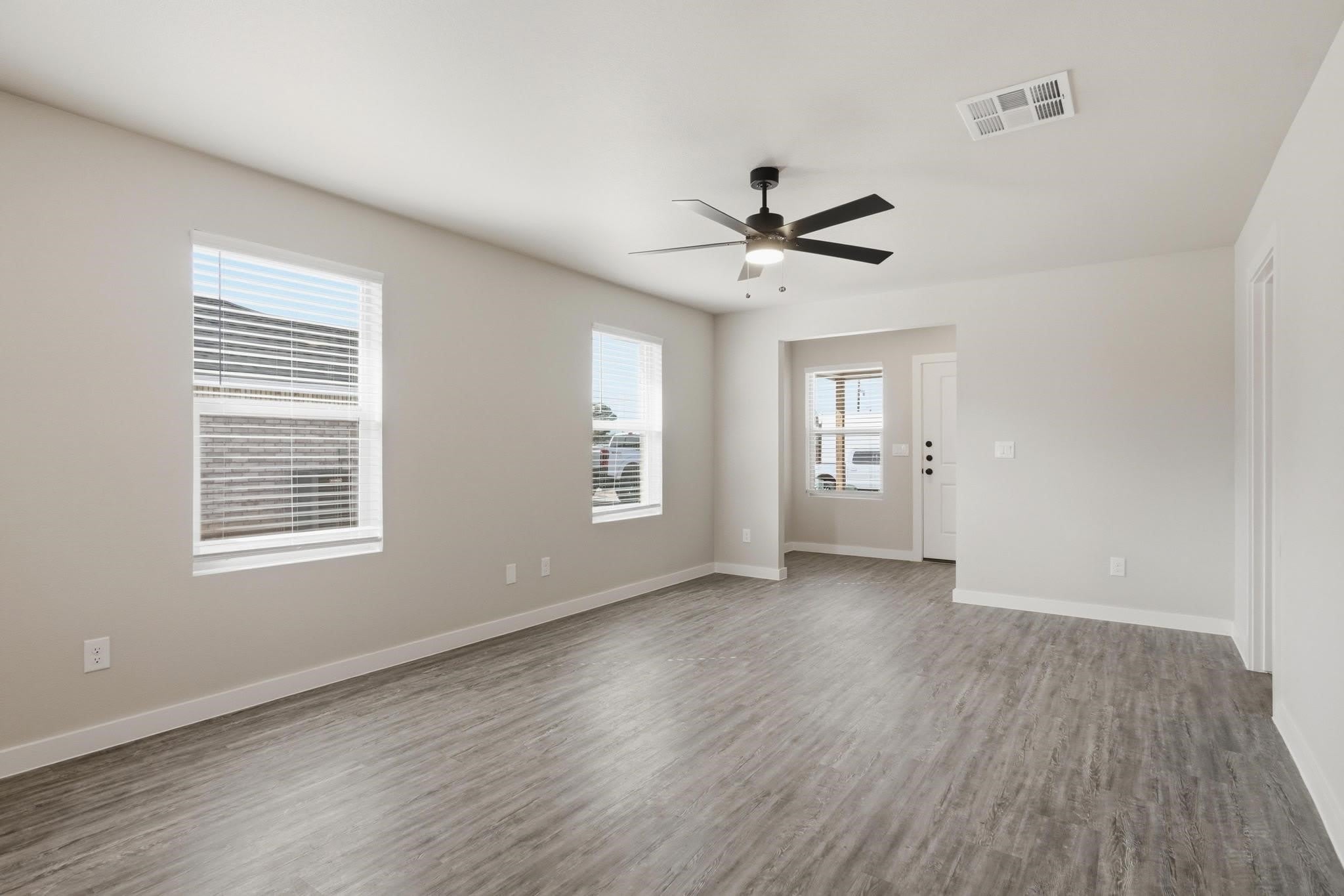 435 Colorado Street – photo 4