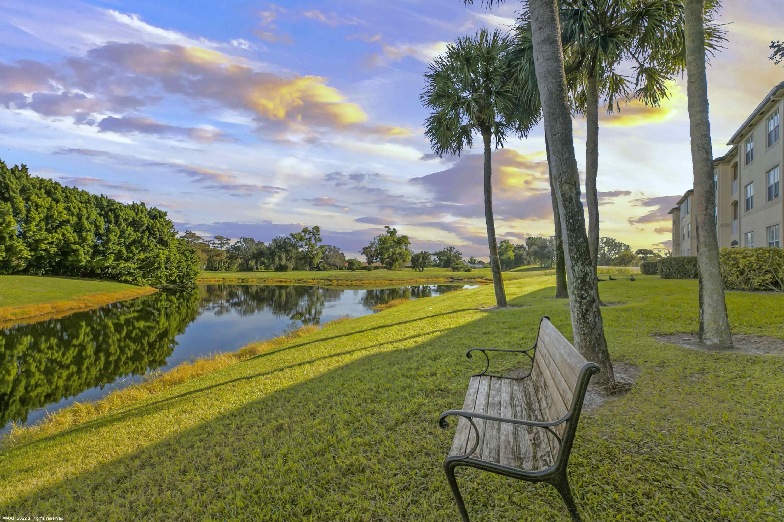 2040 Greenview Shores Boulevard – photo 5